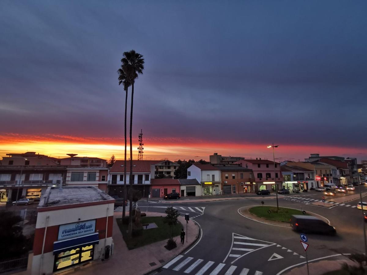 A Serenai - Elegante Appartamento In Centro โอริสตาโน ภายนอก รูปภาพ